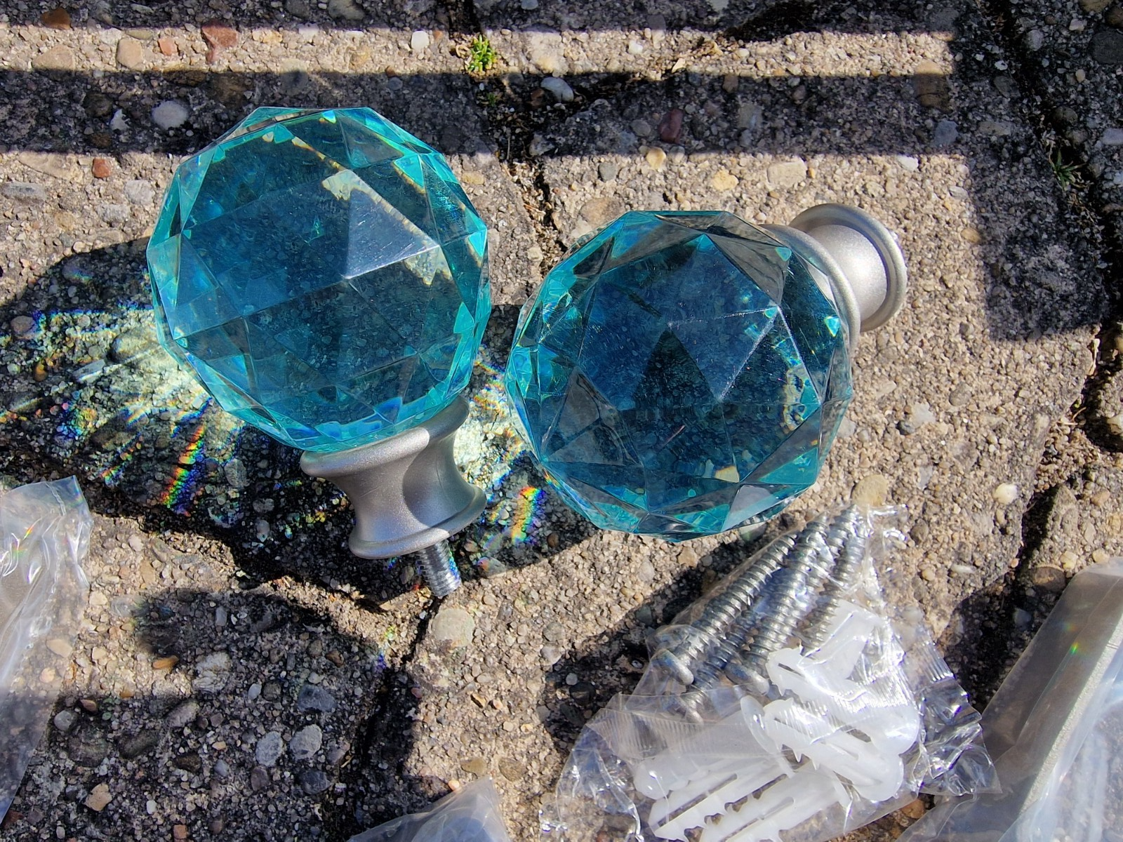 Amazon Basics - Dekorative Gardinenstange, 218cm-305cm